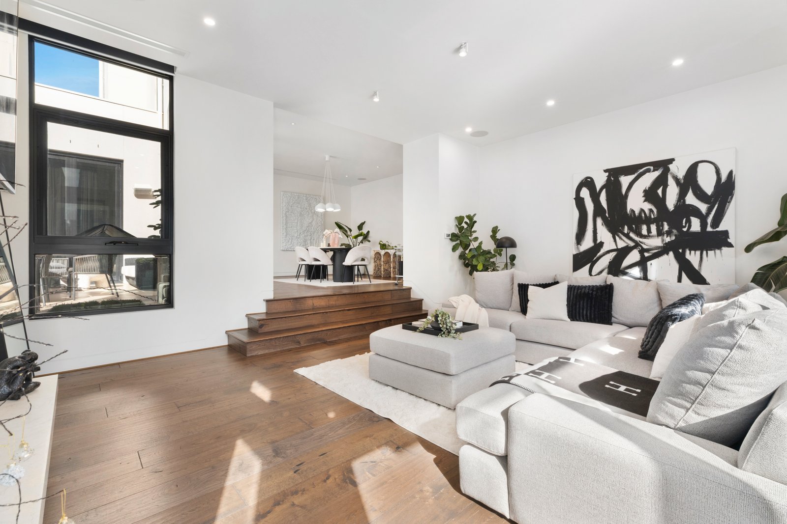 Gallery: 50 South Wharf Drive