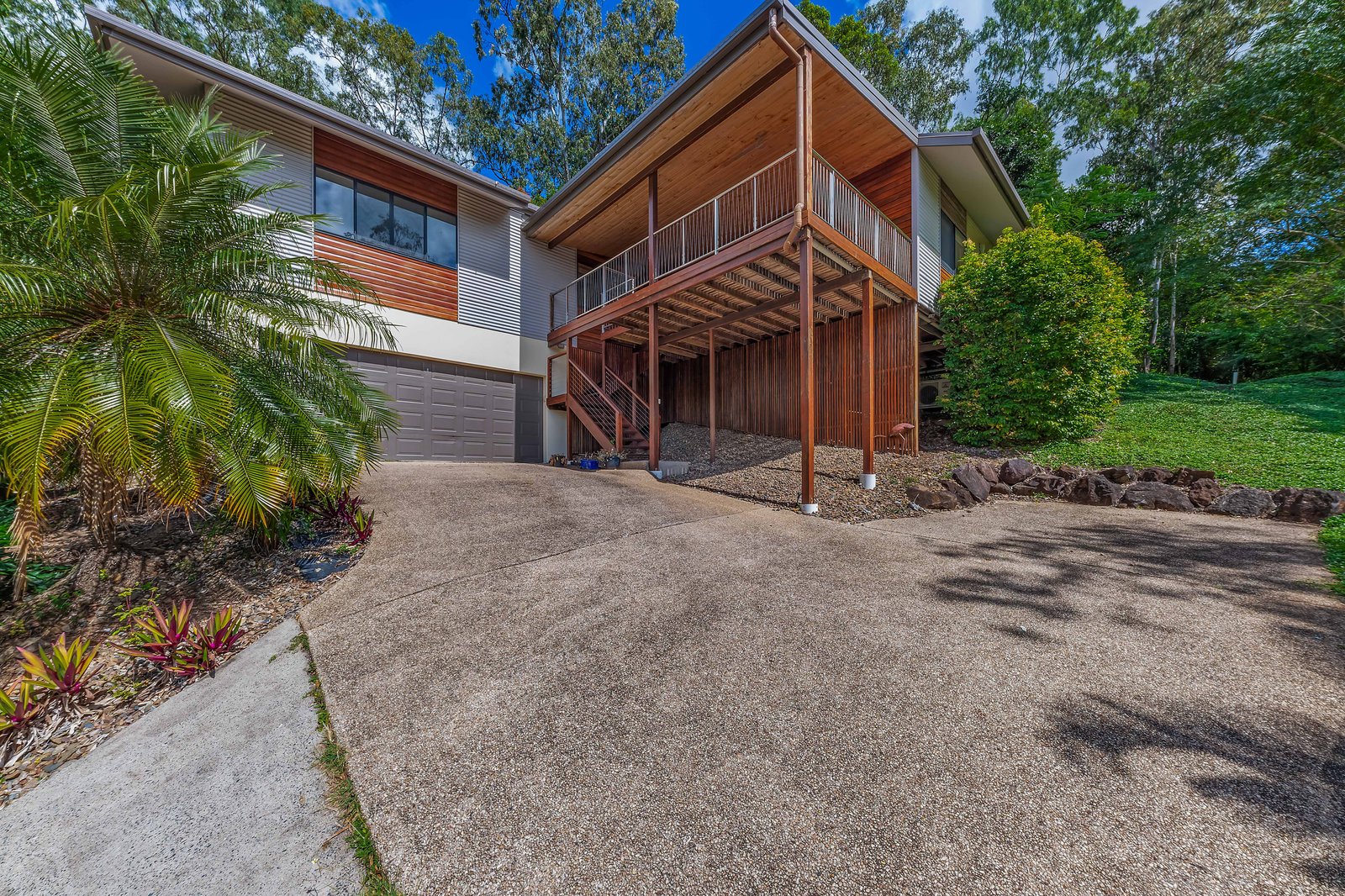 50 Tropic Road CANNONVALE 1
