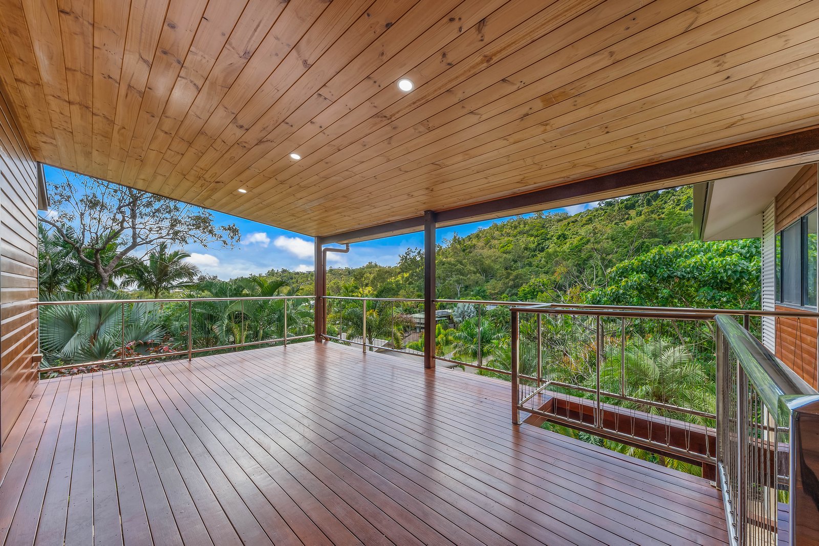 50 Tropic Road CANNONVALE 4