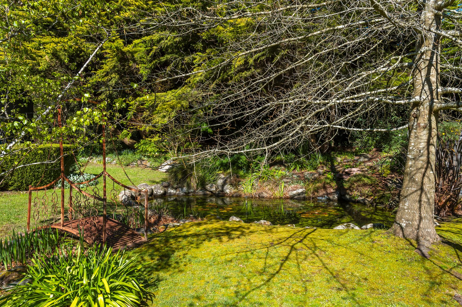 Real Estate and Property in 50 Tweddle Lane, Woodend, VIC