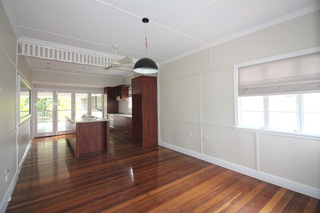 50 Vernon Street NUNDAH 8