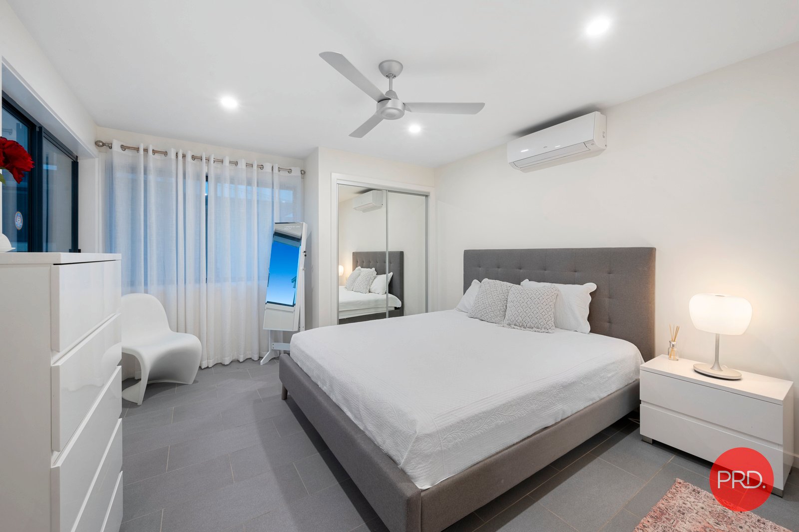 50 Warrawee Street SAPPHIRE BEACH 24