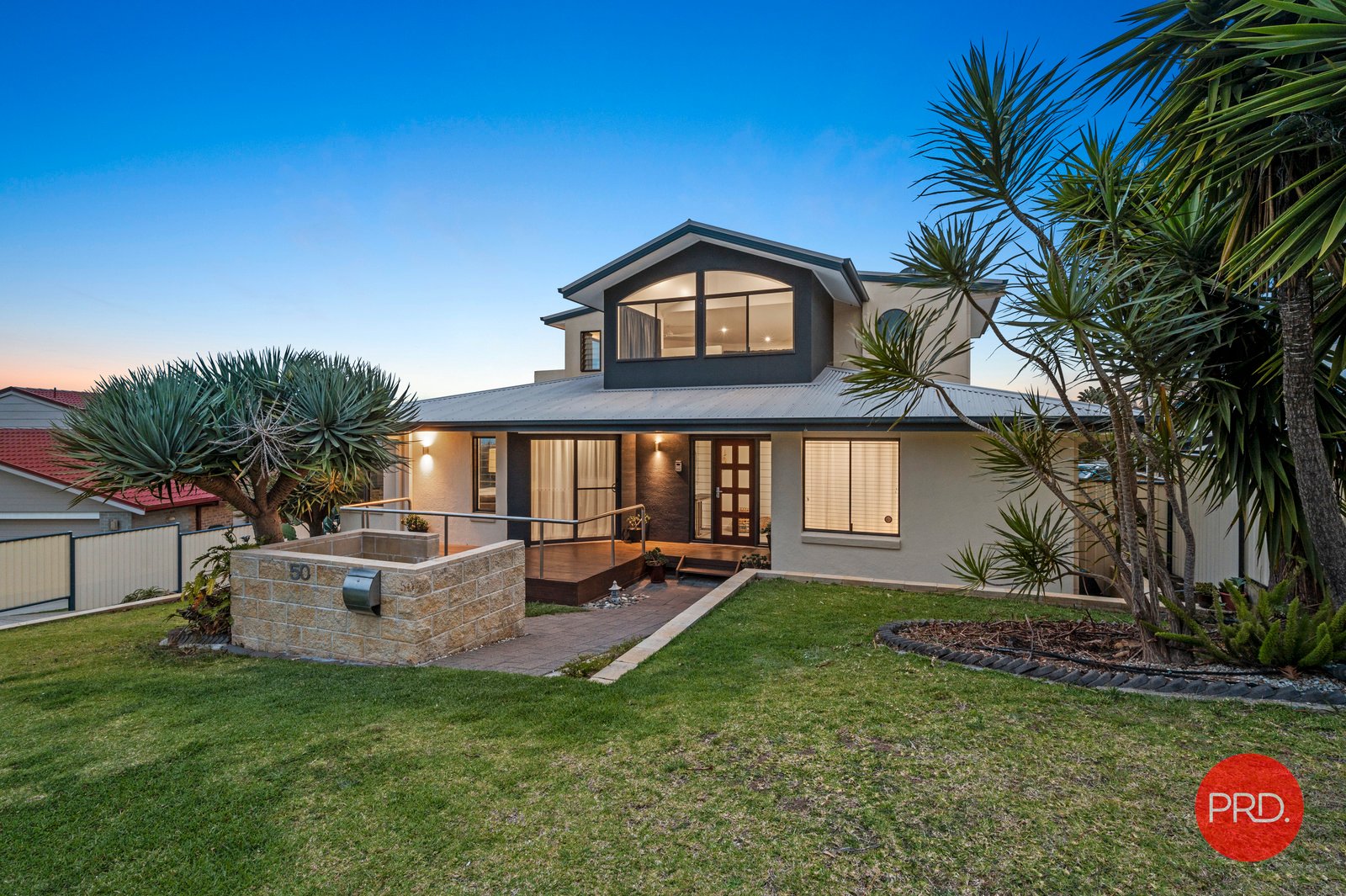 50 Warrawee Street SAPPHIRE BEACH 30