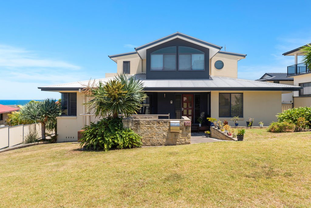 50 Warrawee Street SAPPHIRE BEACH 2