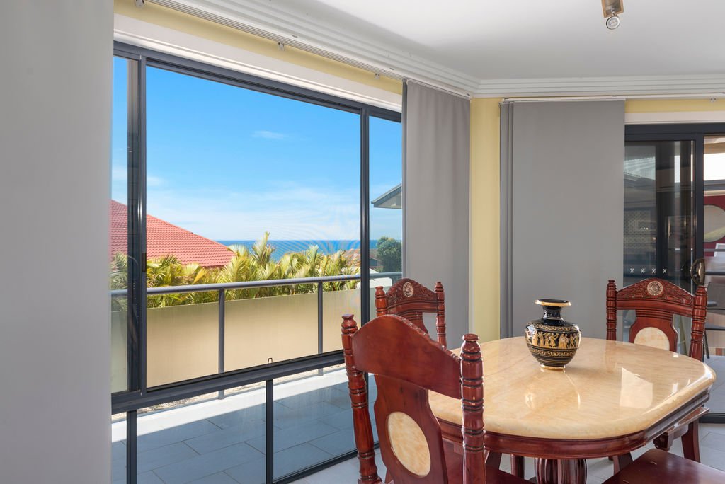 50 Warrawee Street SAPPHIRE BEACH 6