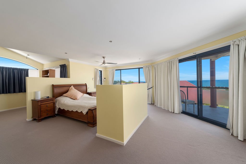 50 Warrawee Street SAPPHIRE BEACH 10