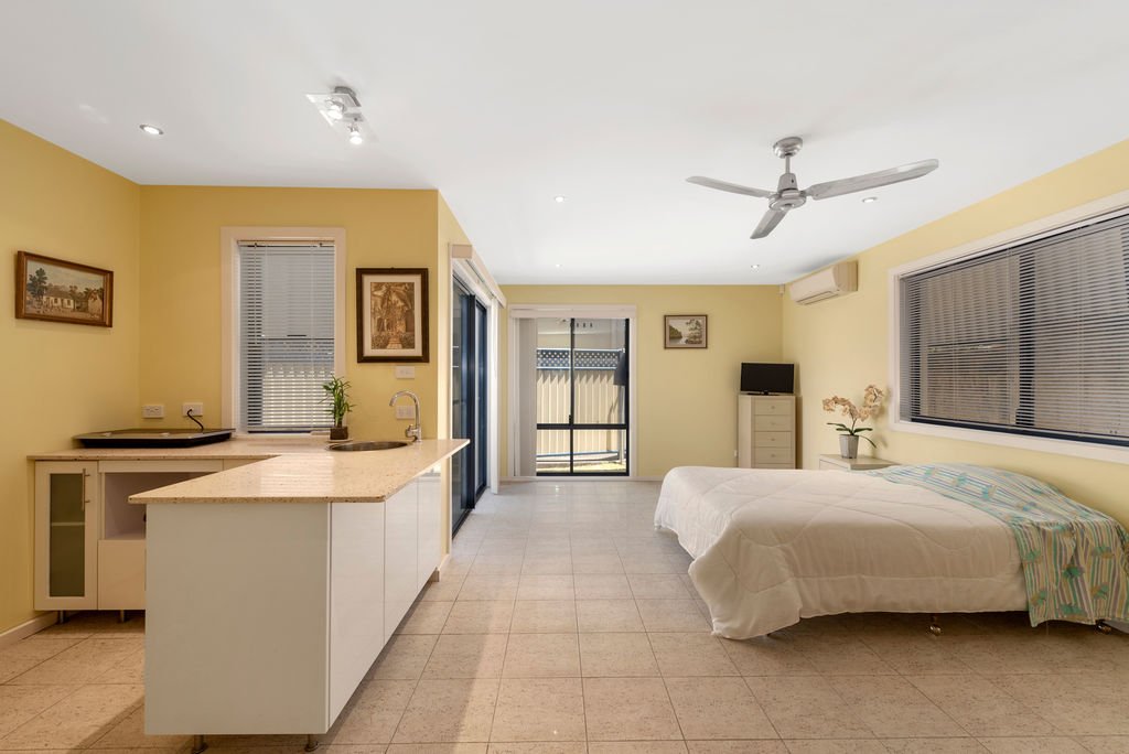 50 Warrawee Street SAPPHIRE BEACH 11