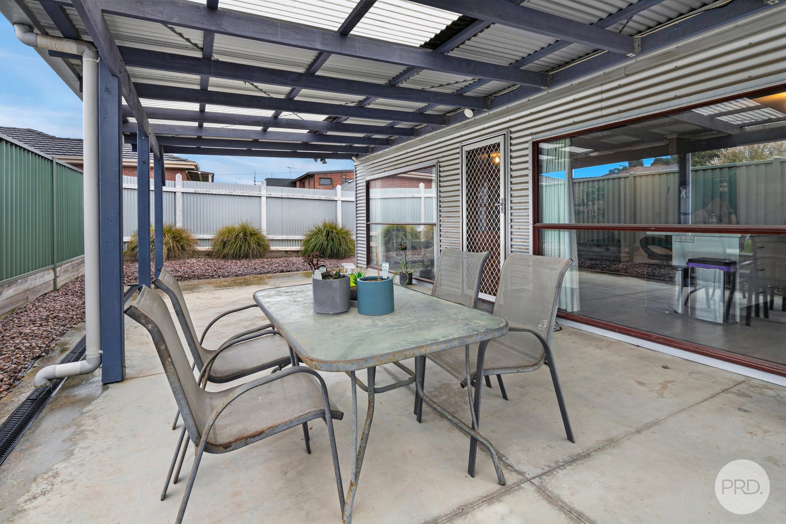 50 Water Street BROWN HILL 9