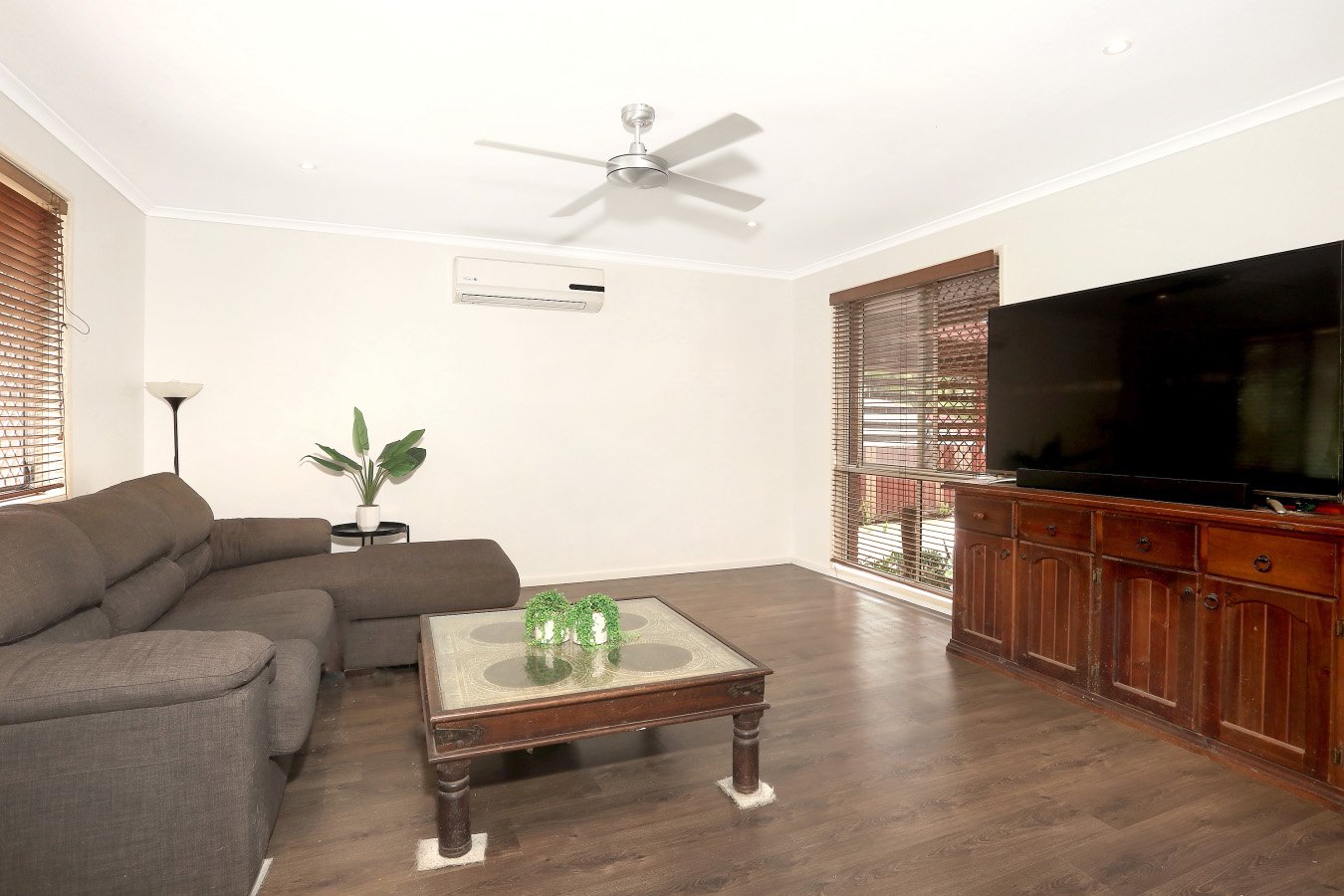 50 Watford Crescent MOLENDINAR 6