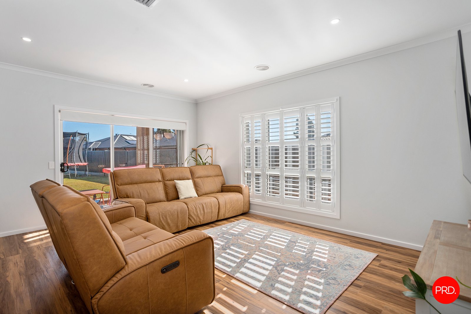 50 Whirrakee Parade HUNTLY 5