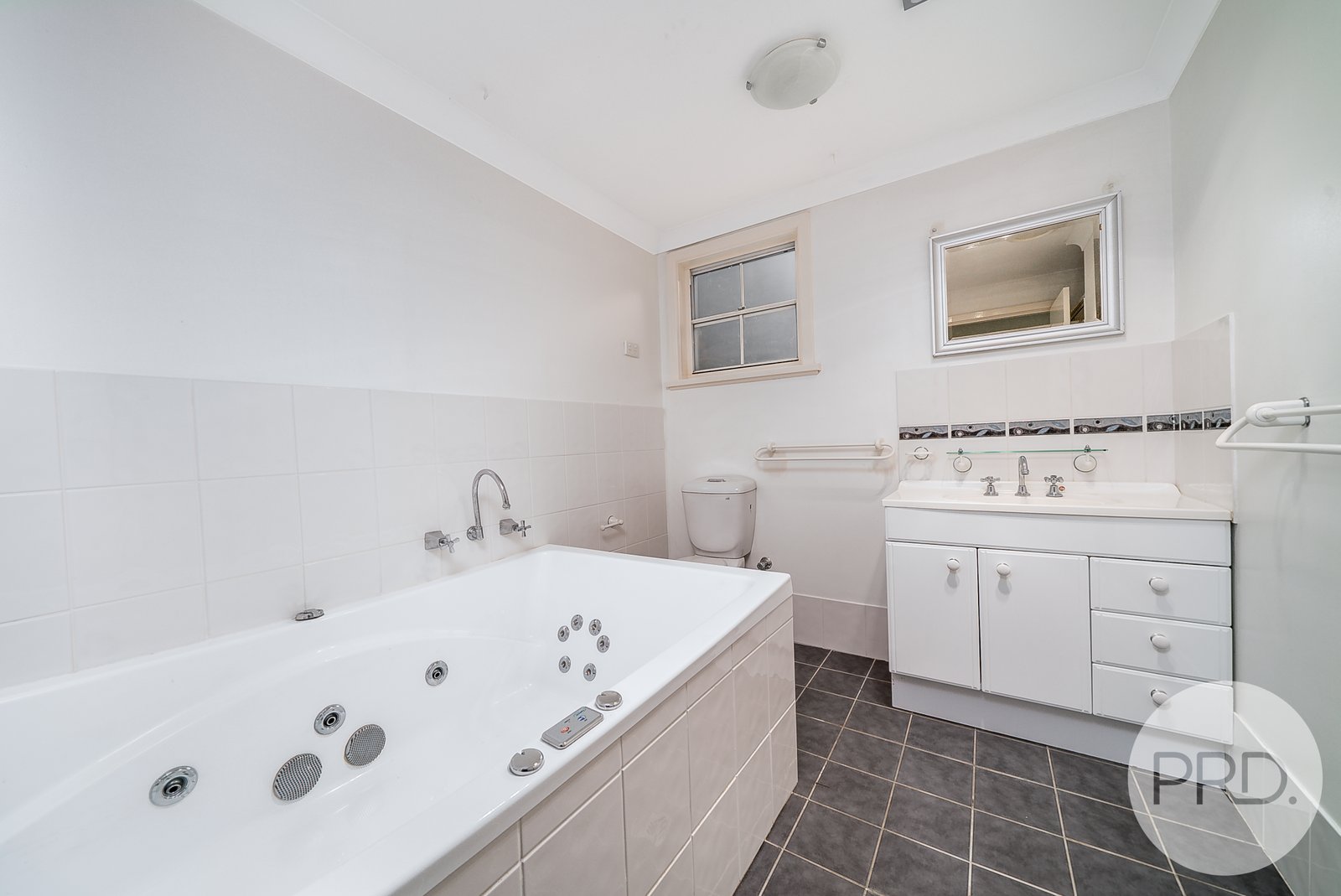 50 Wilks Avenue WAGGA WAGGA 10