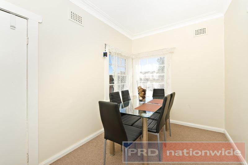 500 Henry Lawson Drive EAST HILLS 5