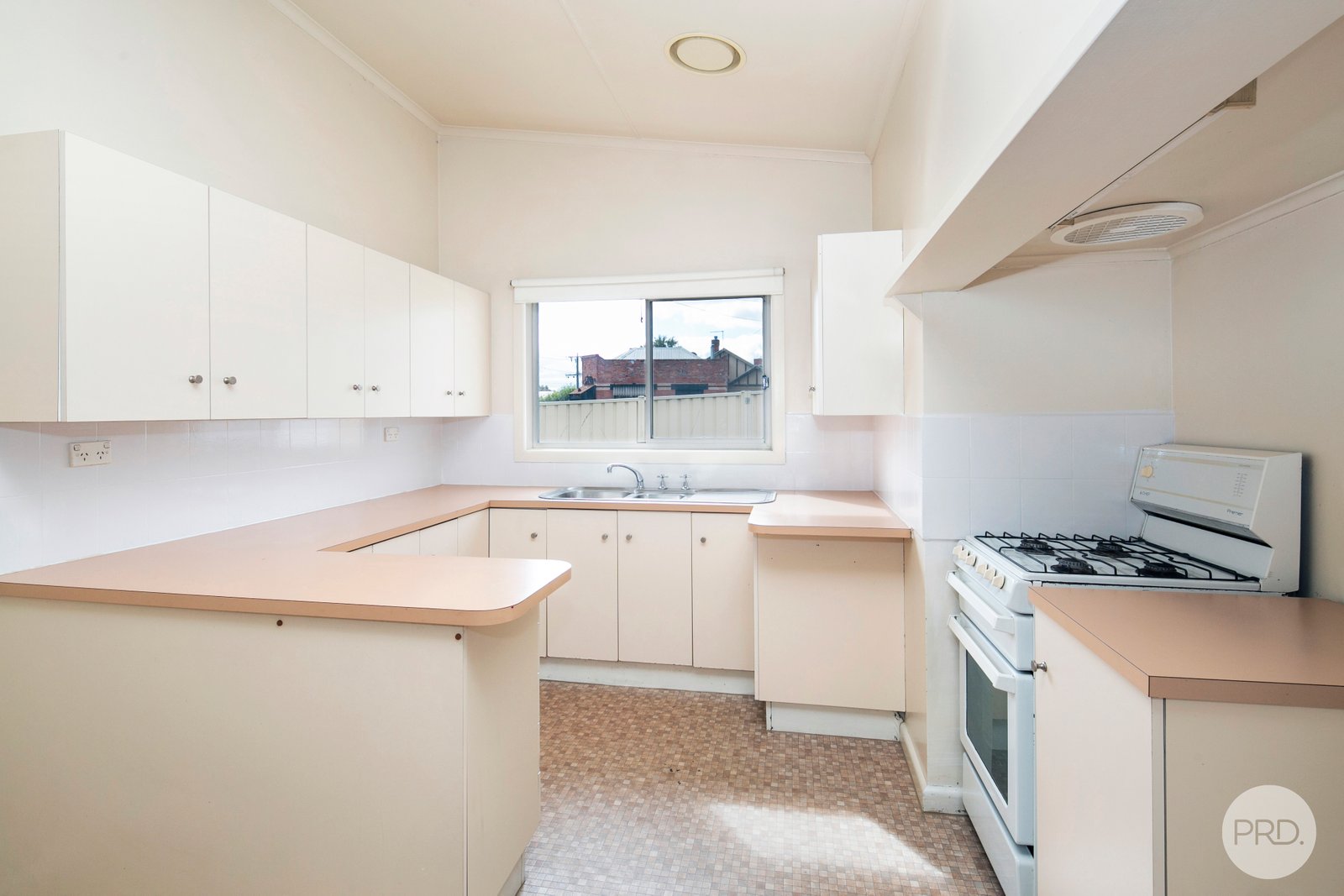 501-503 Barkly Street GOLDEN POINT 5