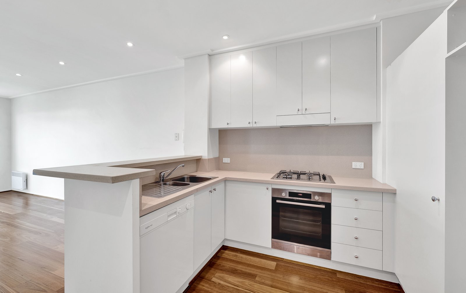 Gallery: 50/1 Graham Street