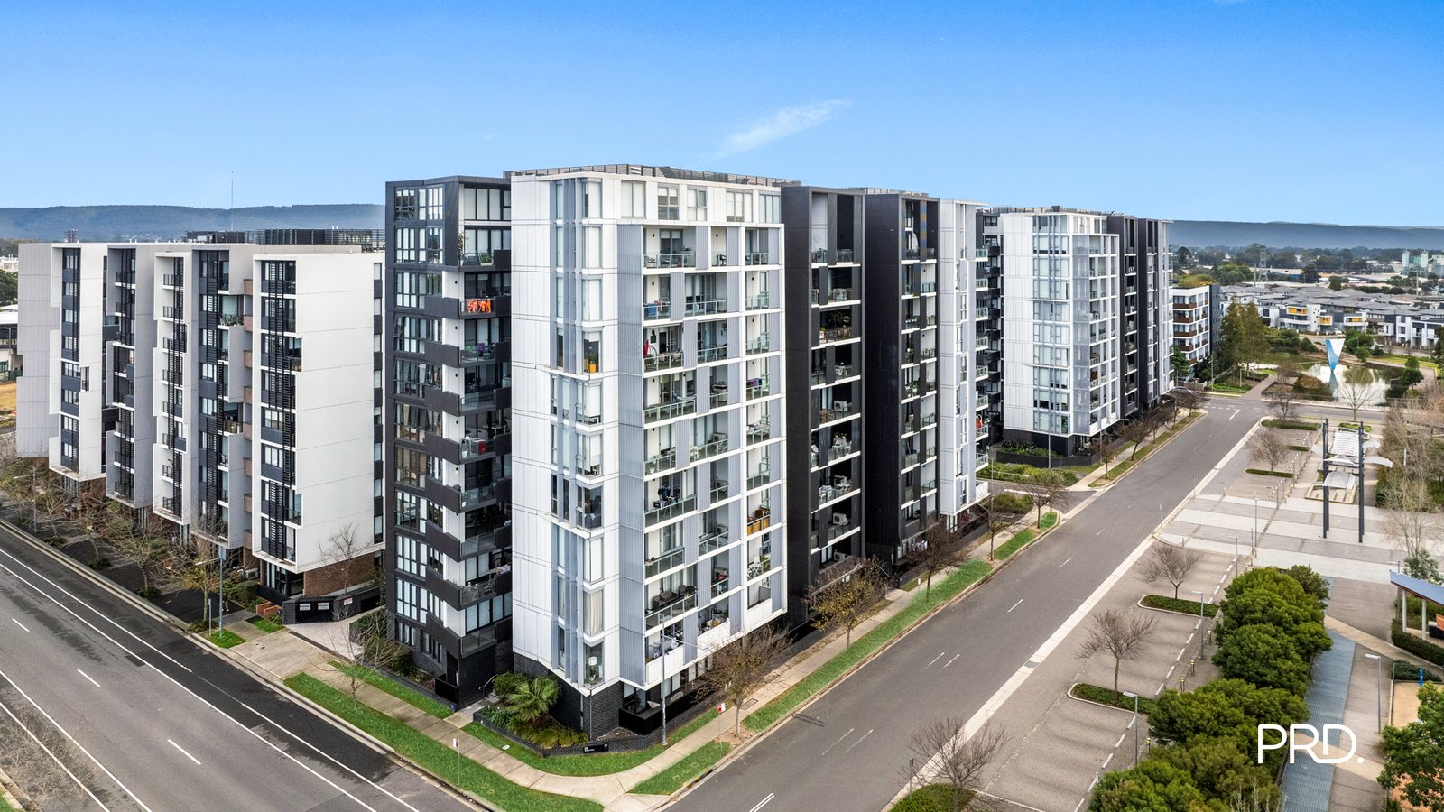 501/10 Aviators Way PENRITH 2