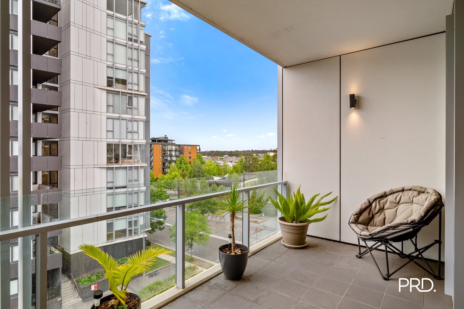 501/10 Aviators Way PENRITH 10