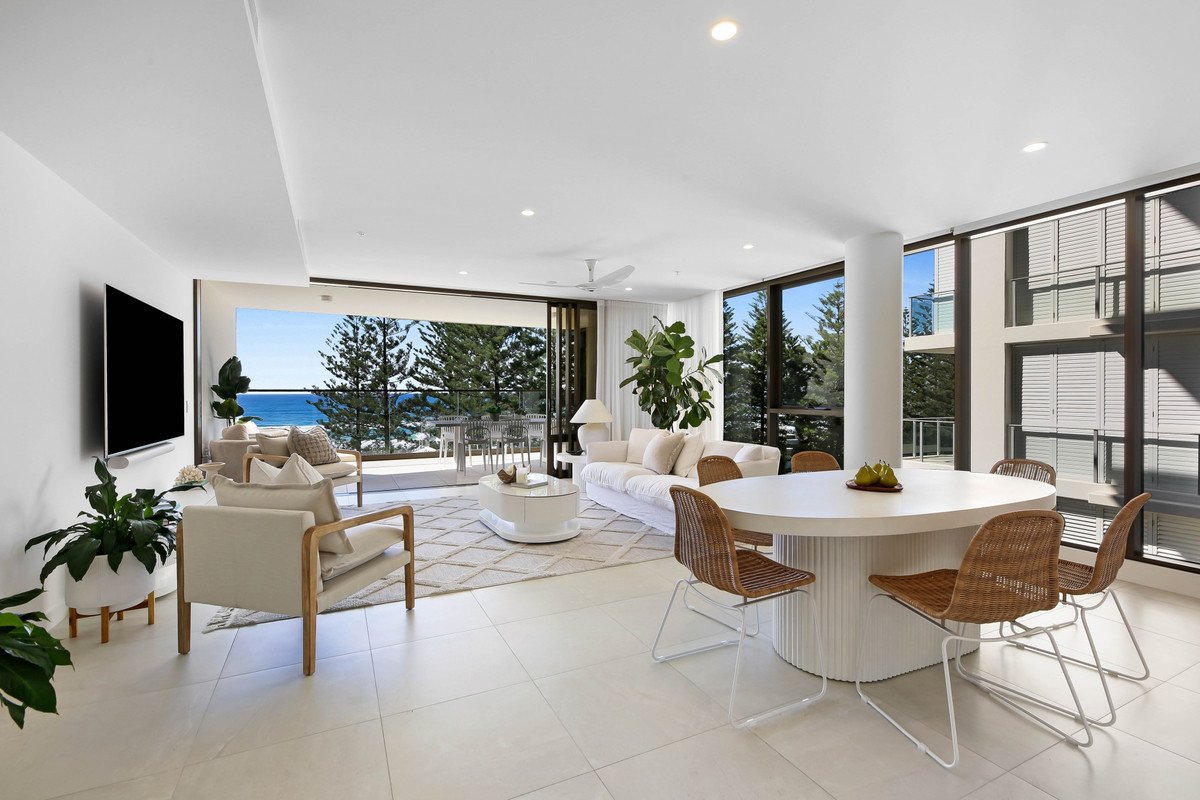 501/112 The Esplanade Burleigh Heads 7