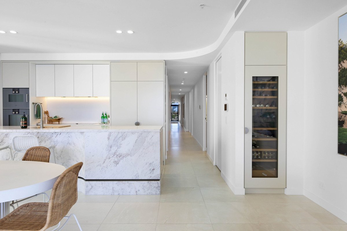 501/112 The Esplanade Burleigh Heads 12