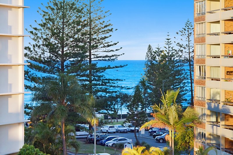 501/1855 Gold Coast Highway BURLEIGH HEADS 7