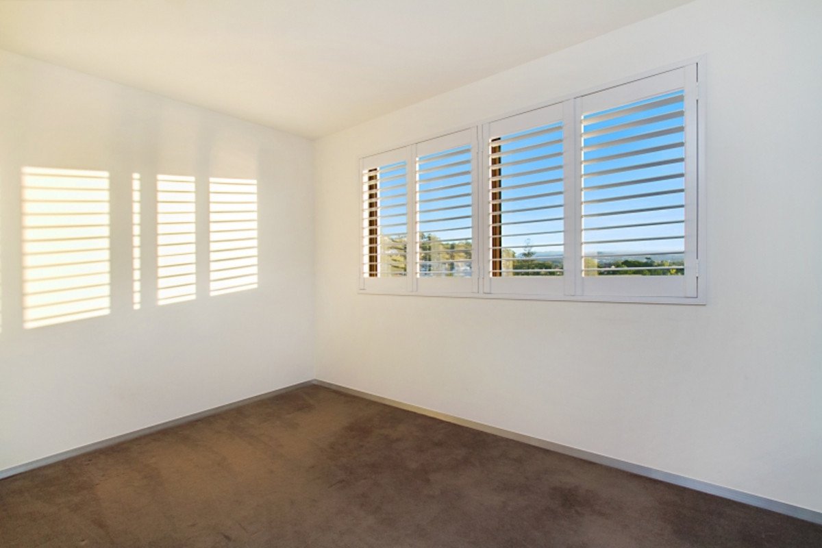 501/1855 Gold Coast Highway BURLEIGH HEADS 7