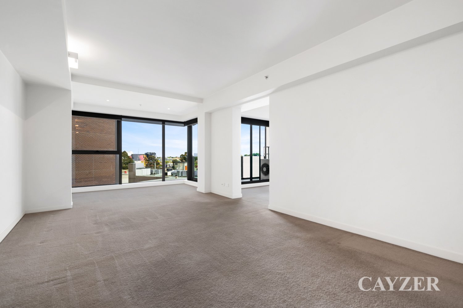 Gallery: 501/2-14 Albert Road