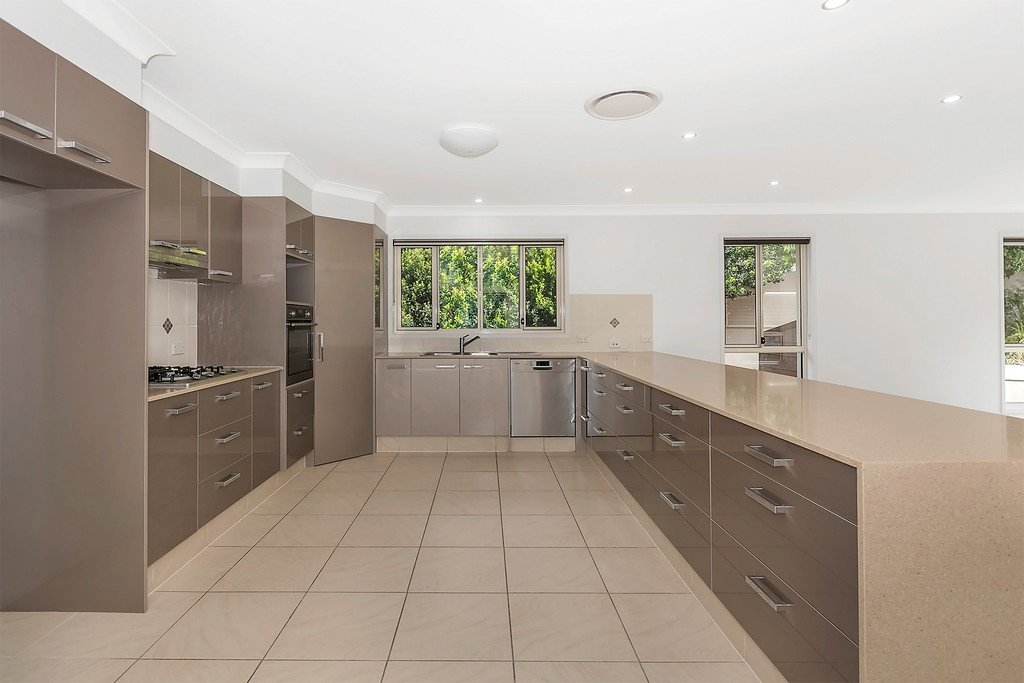5013 Riverwood Grove BENOWA 5