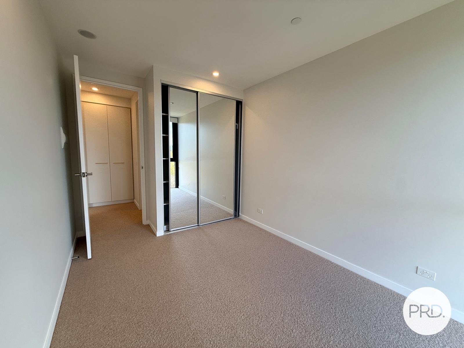 501/304 Northbourne Avenue DICKSON 8