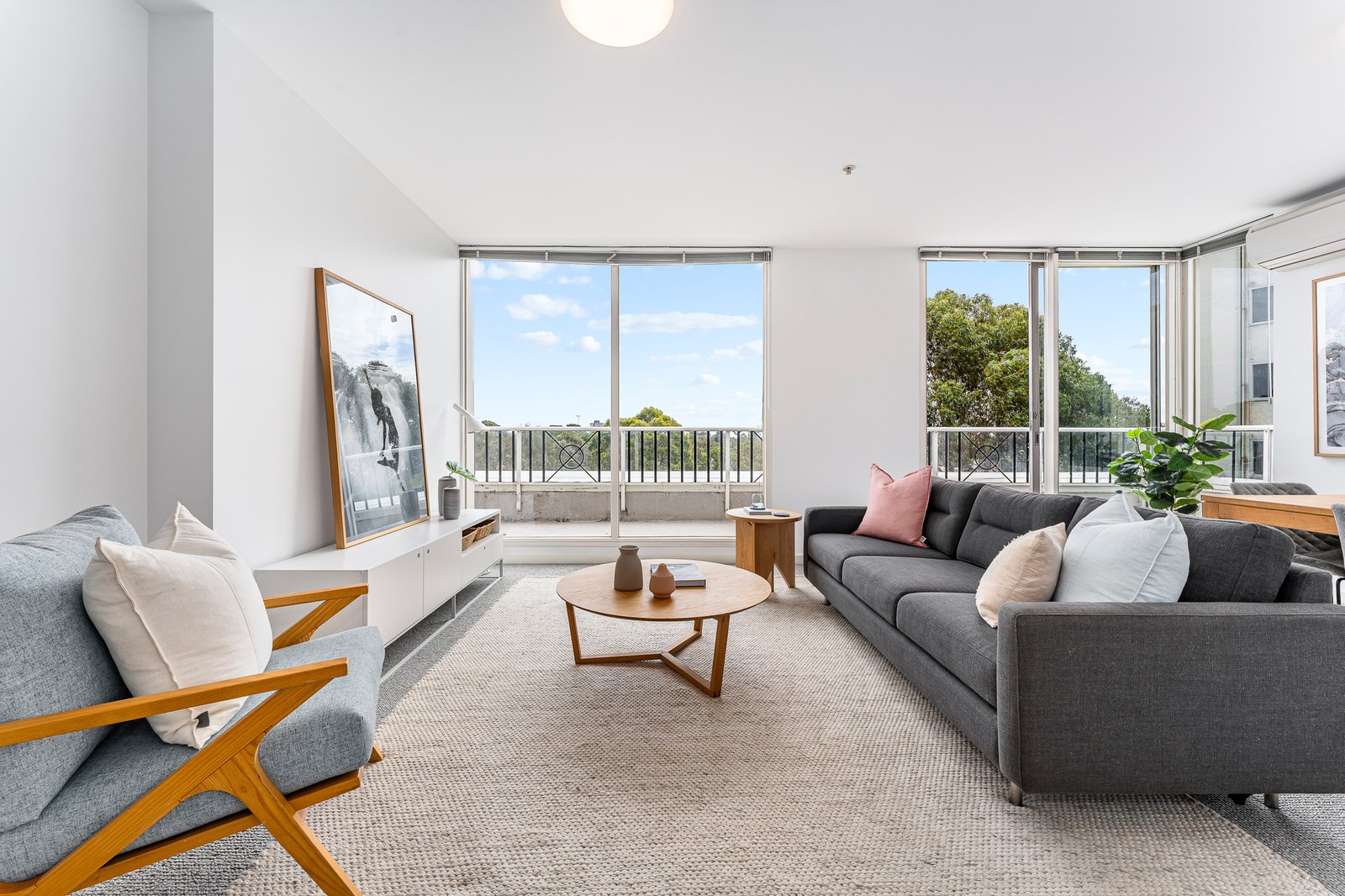 Gallery: 501/82 Queens Road