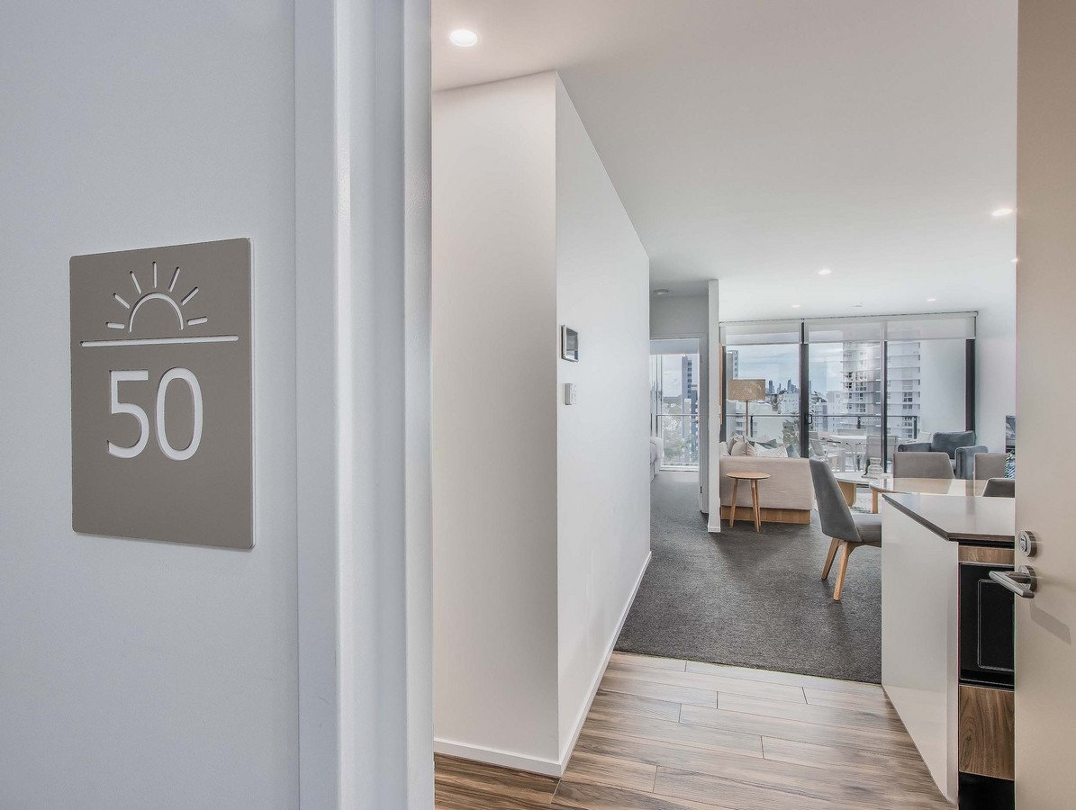 50/1969 Gold Coast Highway Burleigh Heads 2