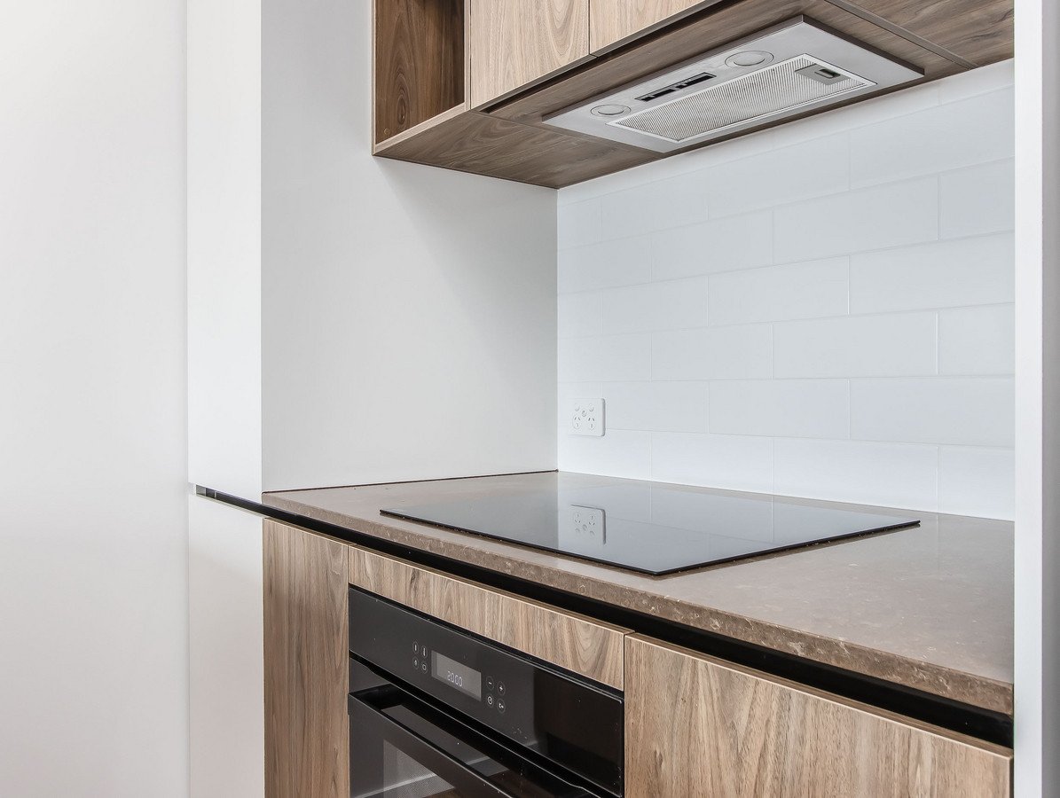 50/1969 Gold Coast Highway Burleigh Heads 12