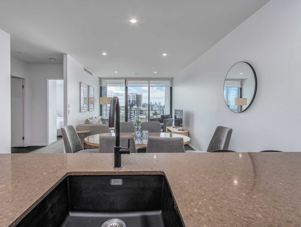 50/1969 Gold Coast Highway Burleigh Heads 15