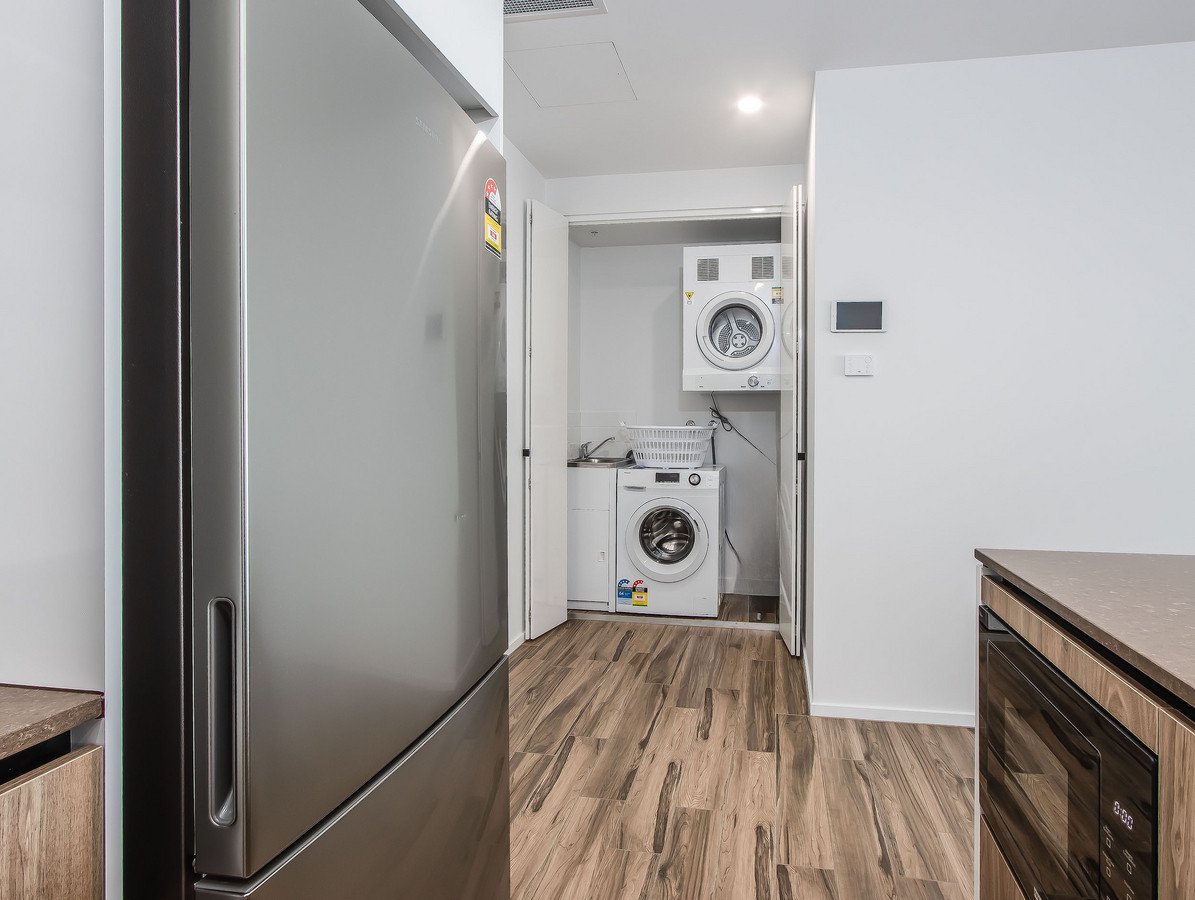 50/1969 Gold Coast Highway Burleigh Heads 32