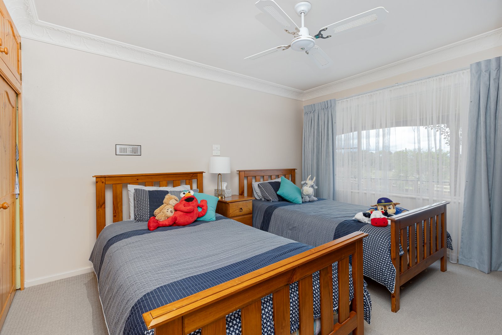 502 Oakhampton Road OAKHAMPTON 16