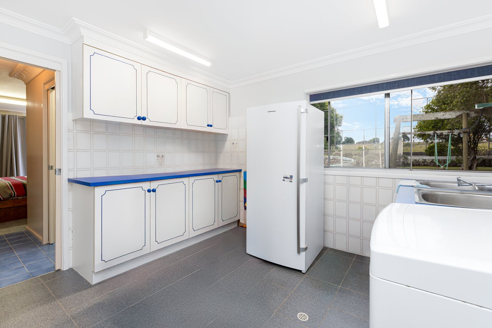 502 Oakhampton Road OAKHAMPTON 18