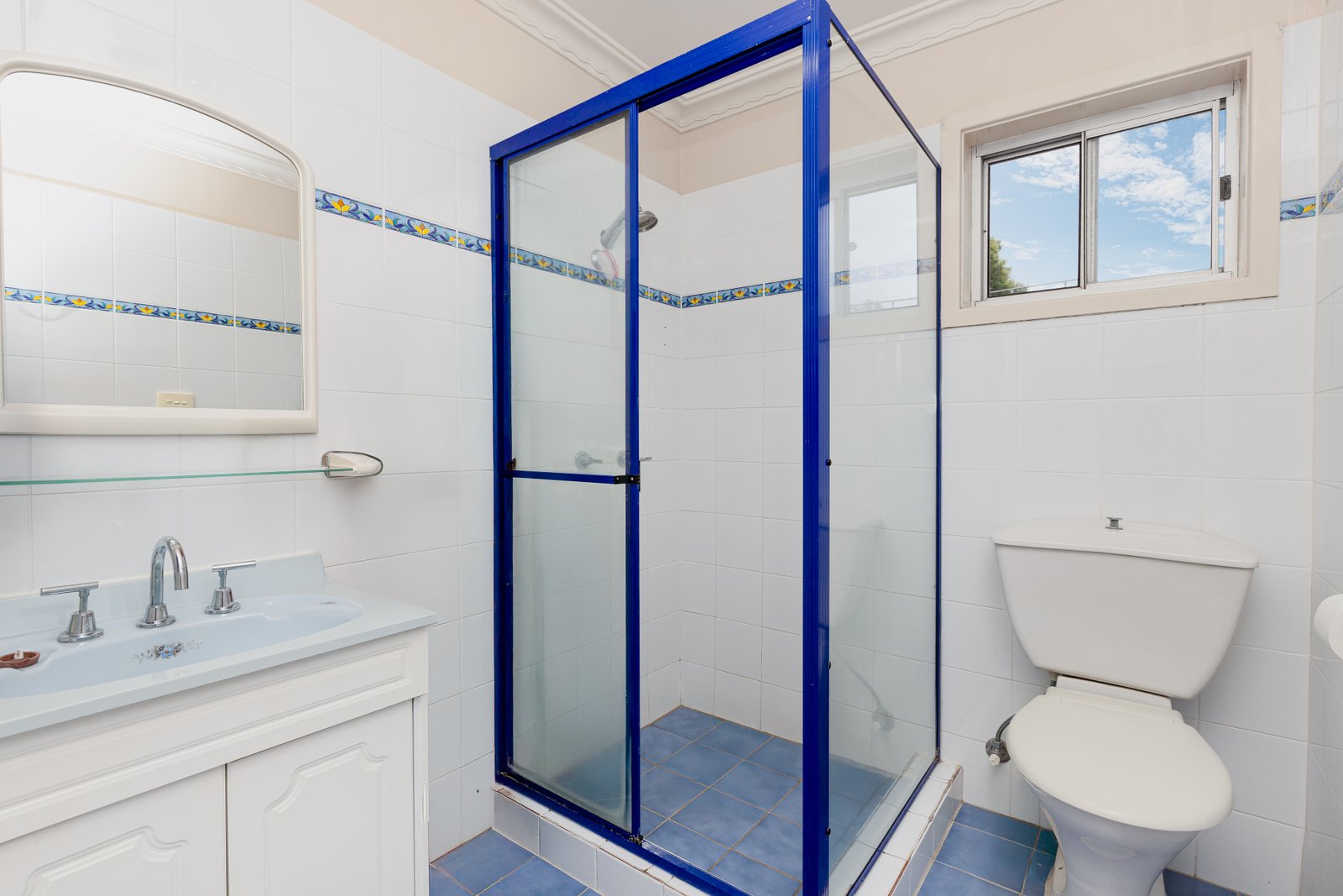 502 Oakhampton Road OAKHAMPTON 19