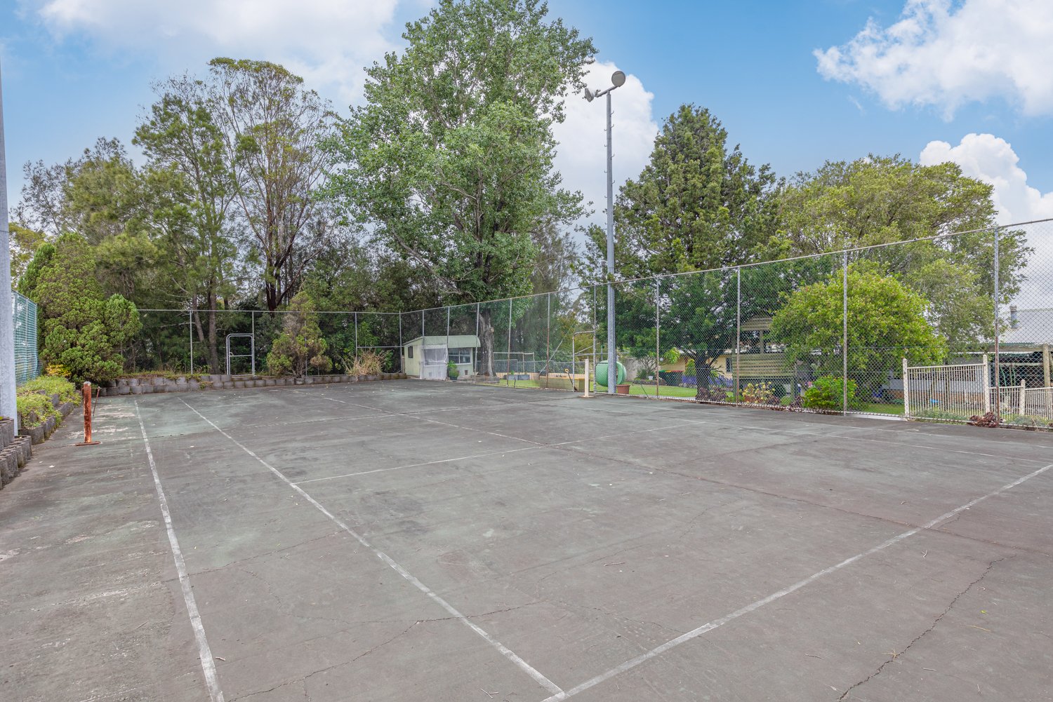 502 Oakhampton Road OAKHAMPTON 26