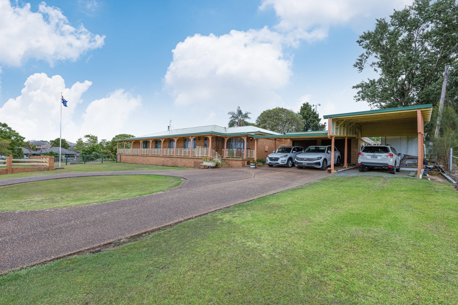 502 Oakhampton Road OAKHAMPTON 34