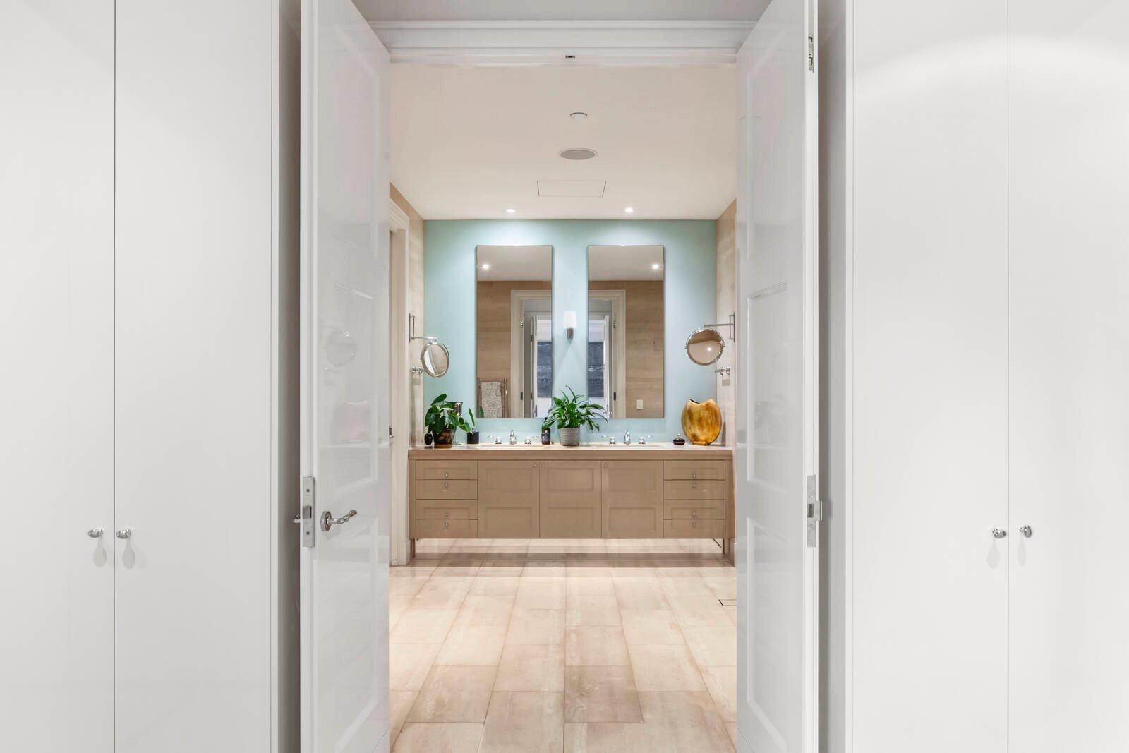 Real Estate and Property in 502/1 Wallace Avenue, Toorak, VIC