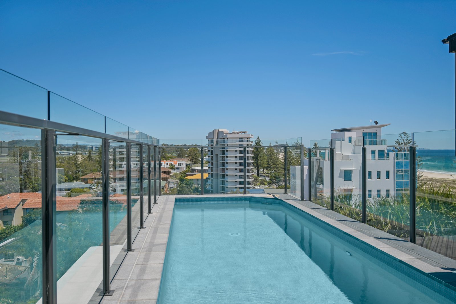 502/106 Pacific Parade BILINGA 8