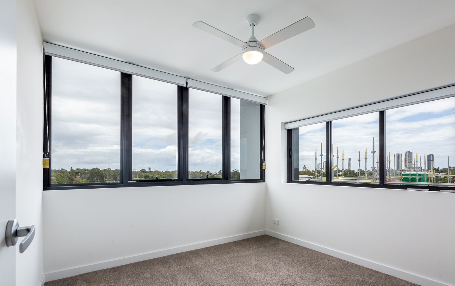 502/137 Eugaree Street SOUTHPORT 6