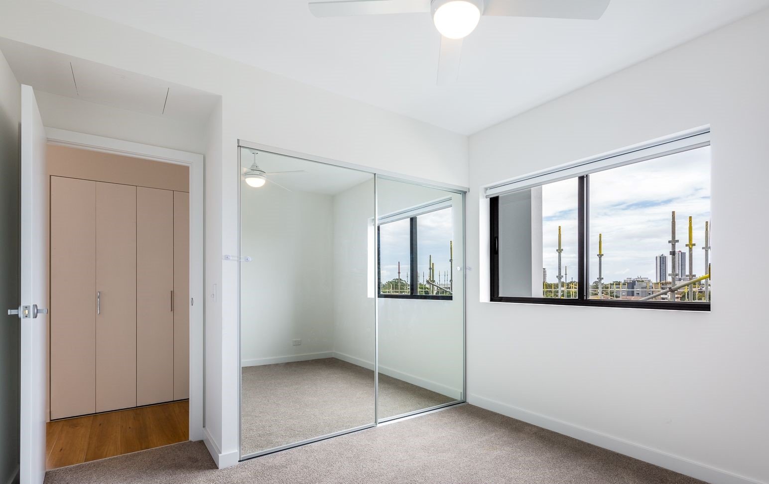 502/137 Eugaree Street SOUTHPORT 9