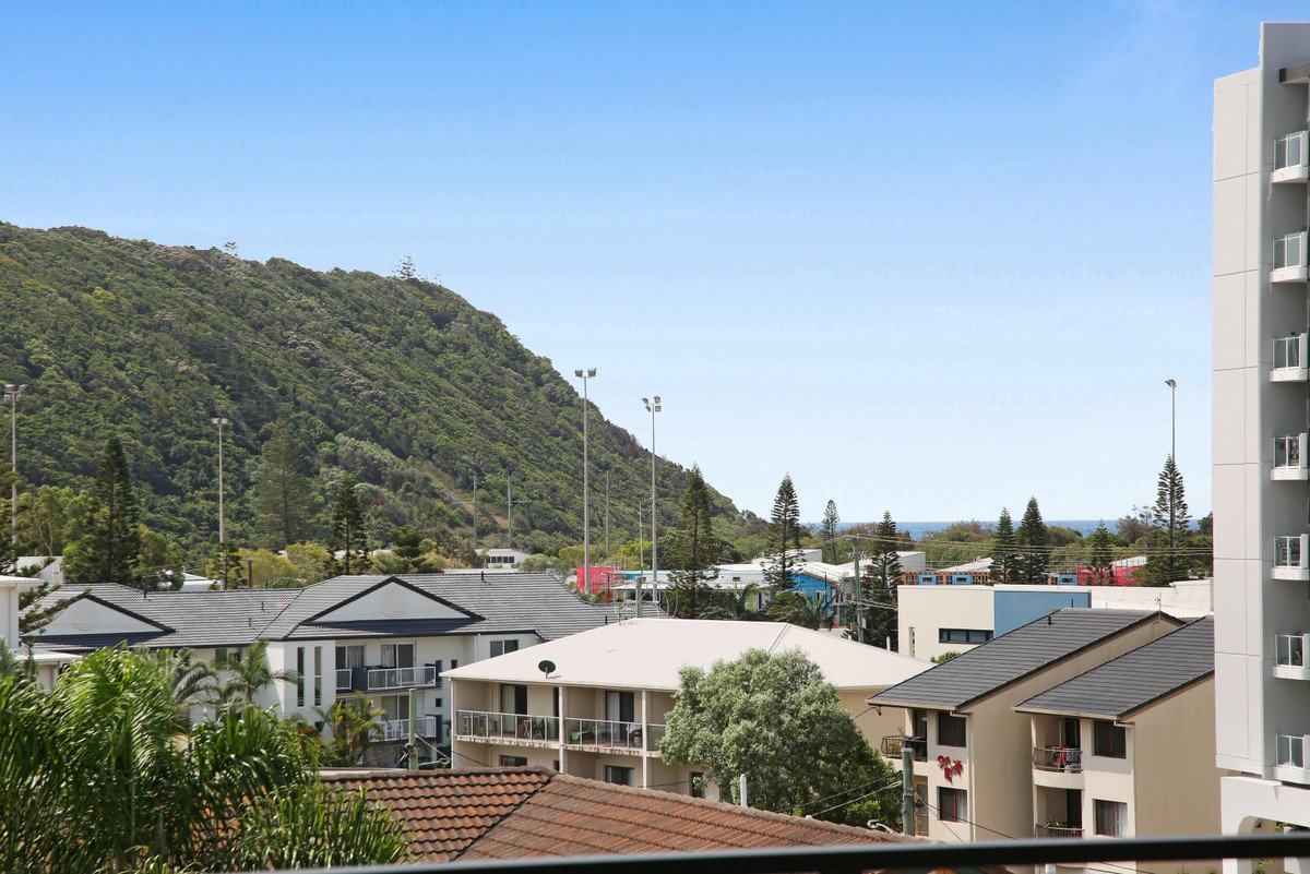 502/14 Twenty Eighth Avenue Palm Beach 21