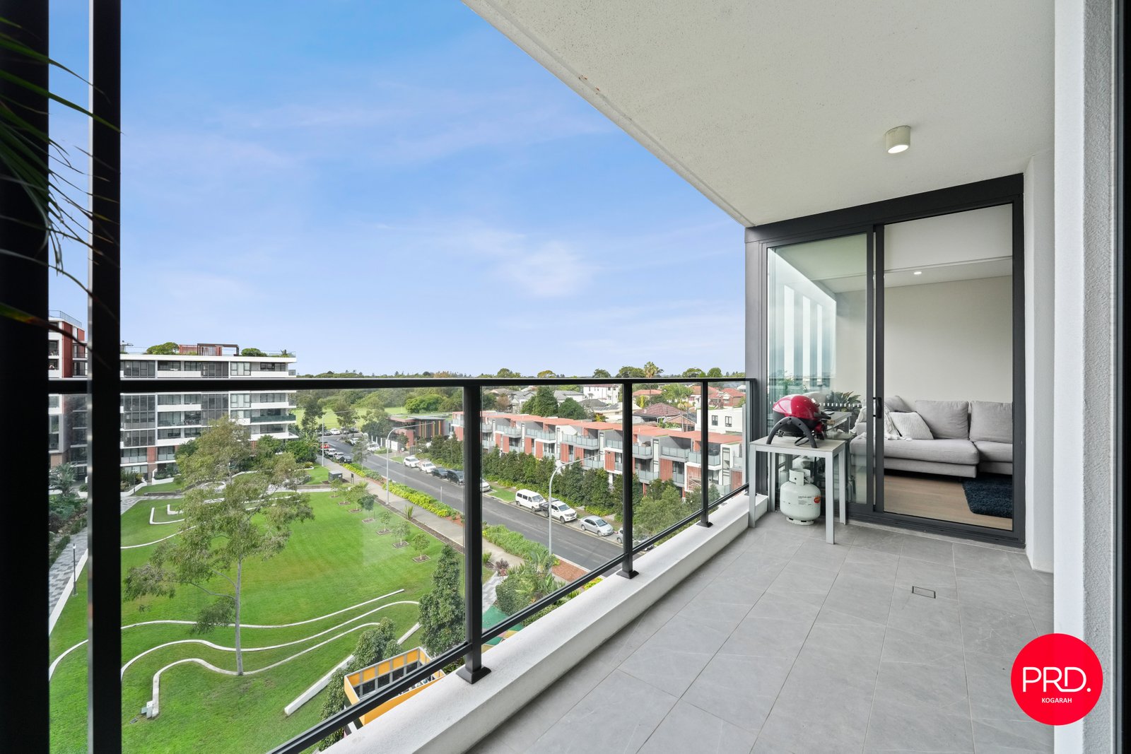 502/17 Garrigarrang Avenue KOGARAH 11