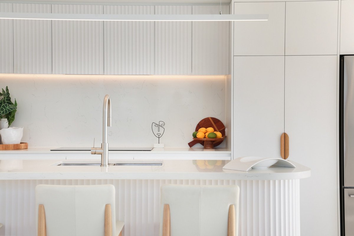 502/4 Twenty First Avenue Palm Beach 4