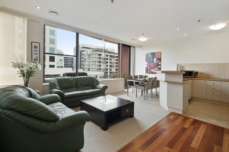Gallery: 502/598 St Kilda Road