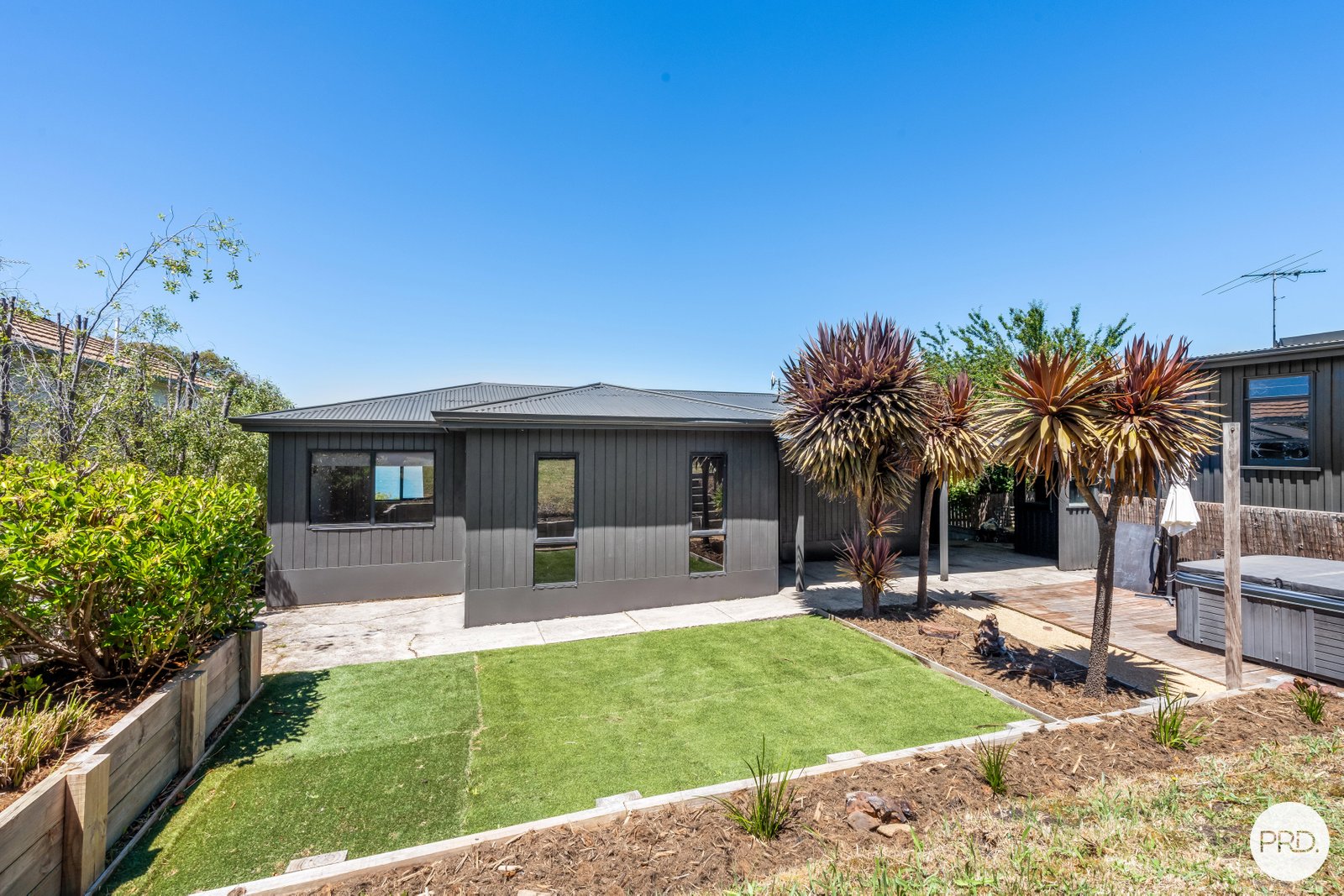 503 Shark Point Road PENNA 4