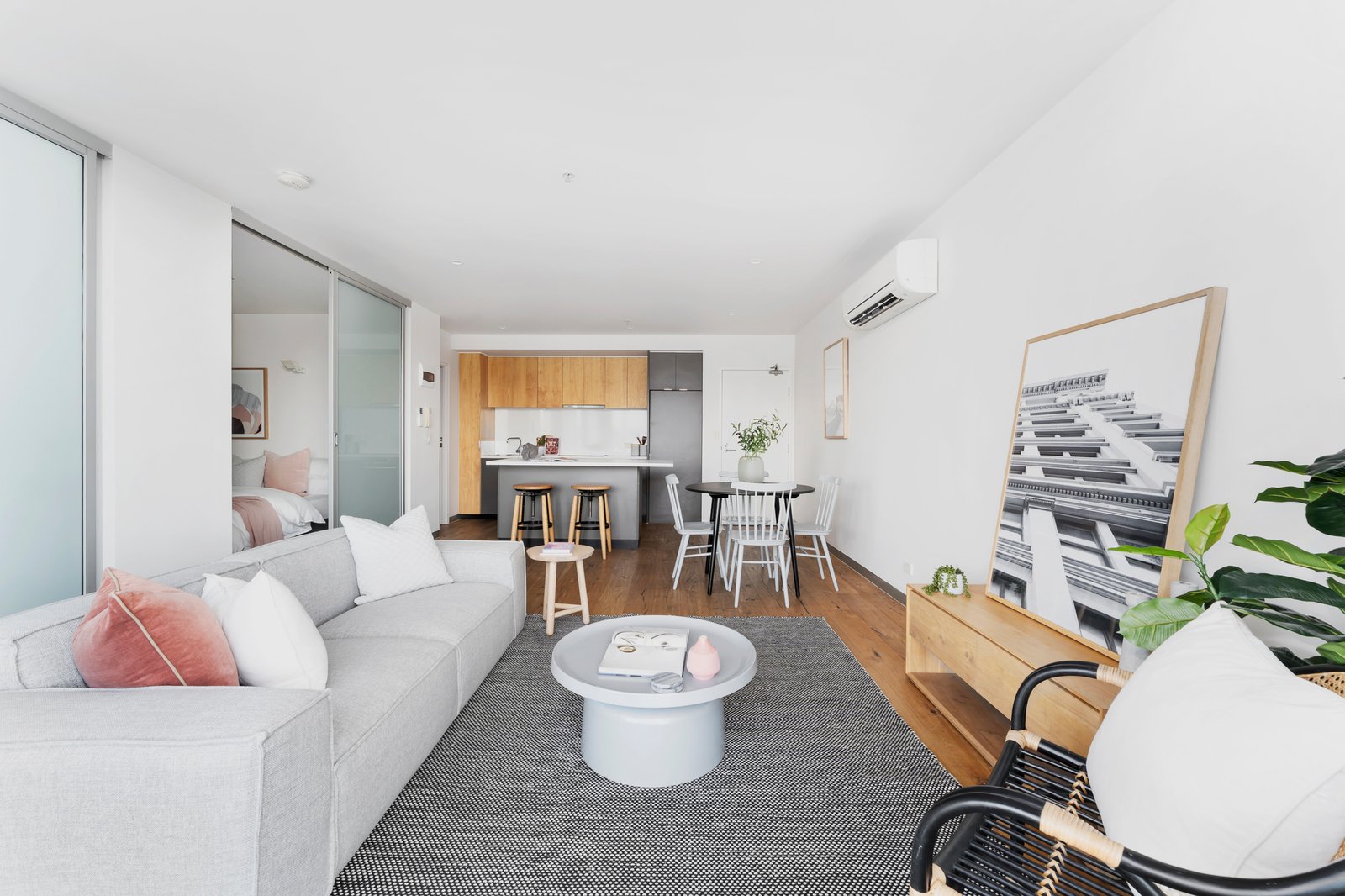 Gallery: 503/1 Danks Street West