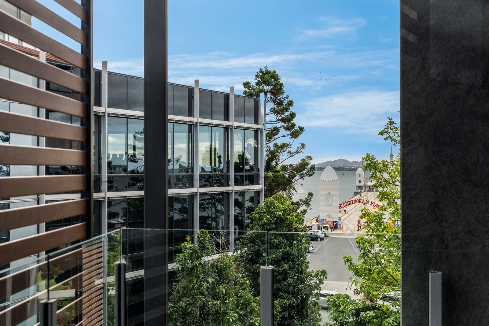 Gallery: 503/100 Western Beach Road
