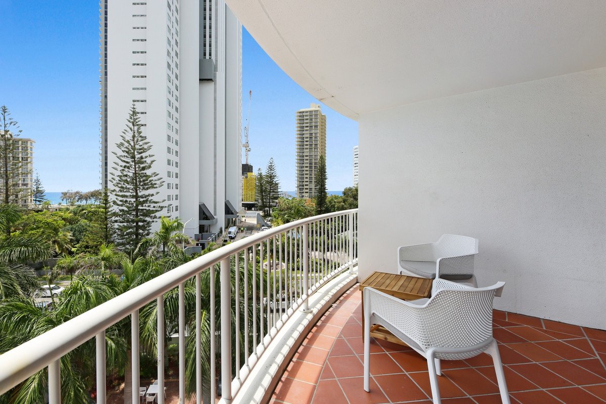 503/138 Ferny Avenue Surfers Paradise 10