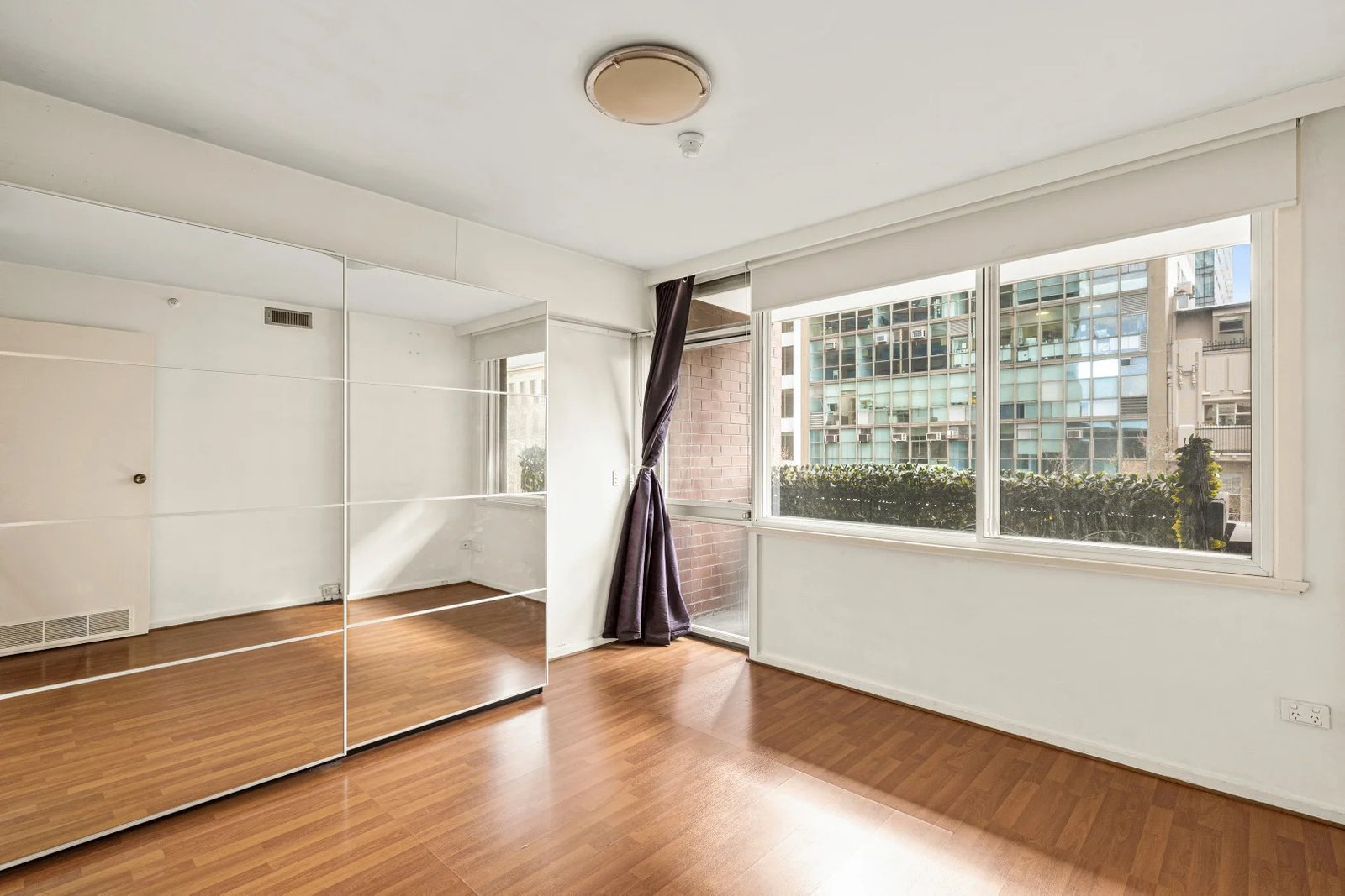 Gallery: 503/15 Collins Street